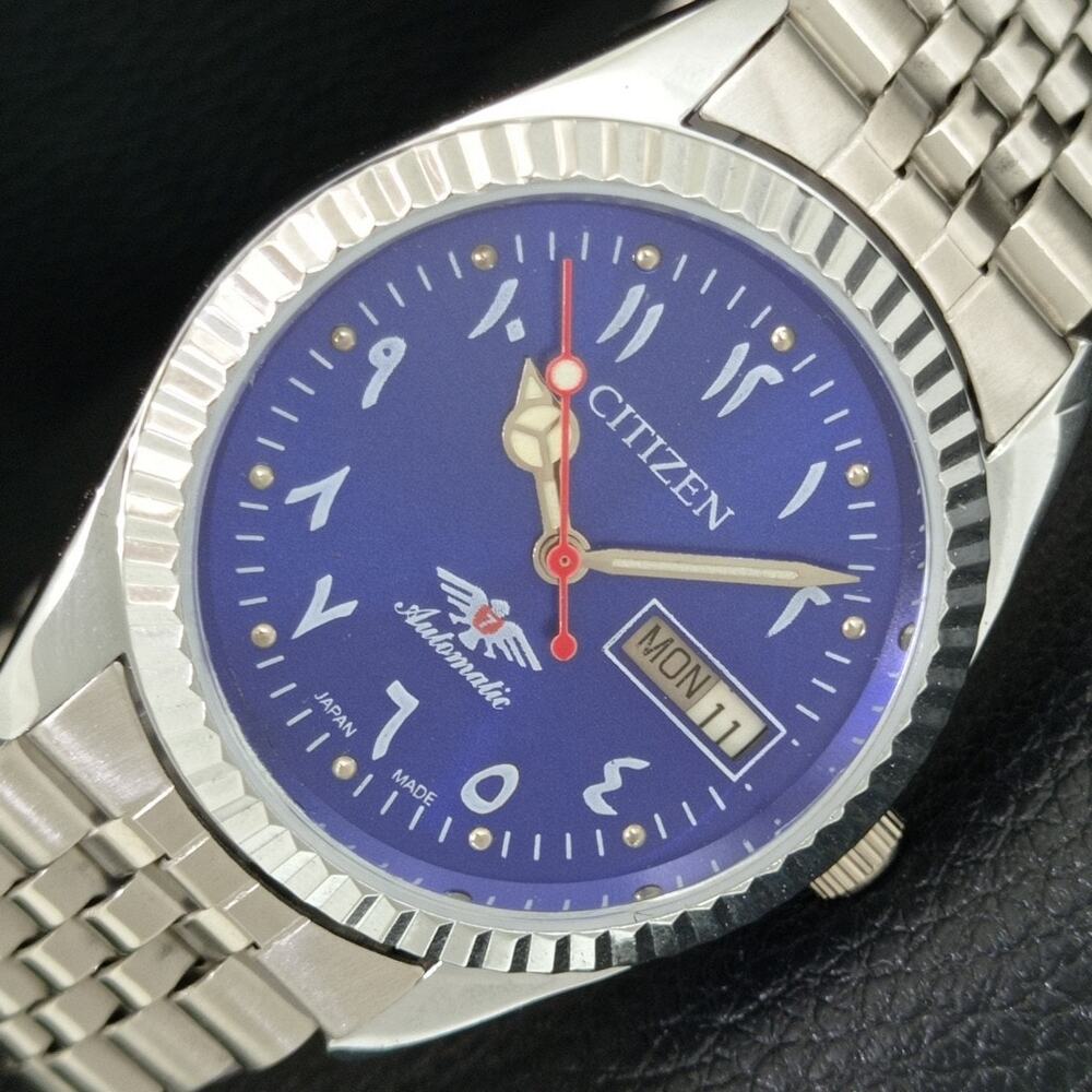 Vintage 1981 Citizen Automatic Mens Silver Watch W/daydate & Blue accents